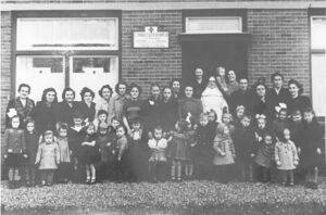 Groene Kruis Consultatiebureau aan de Breeweg nr. 13 omstreeks 1950